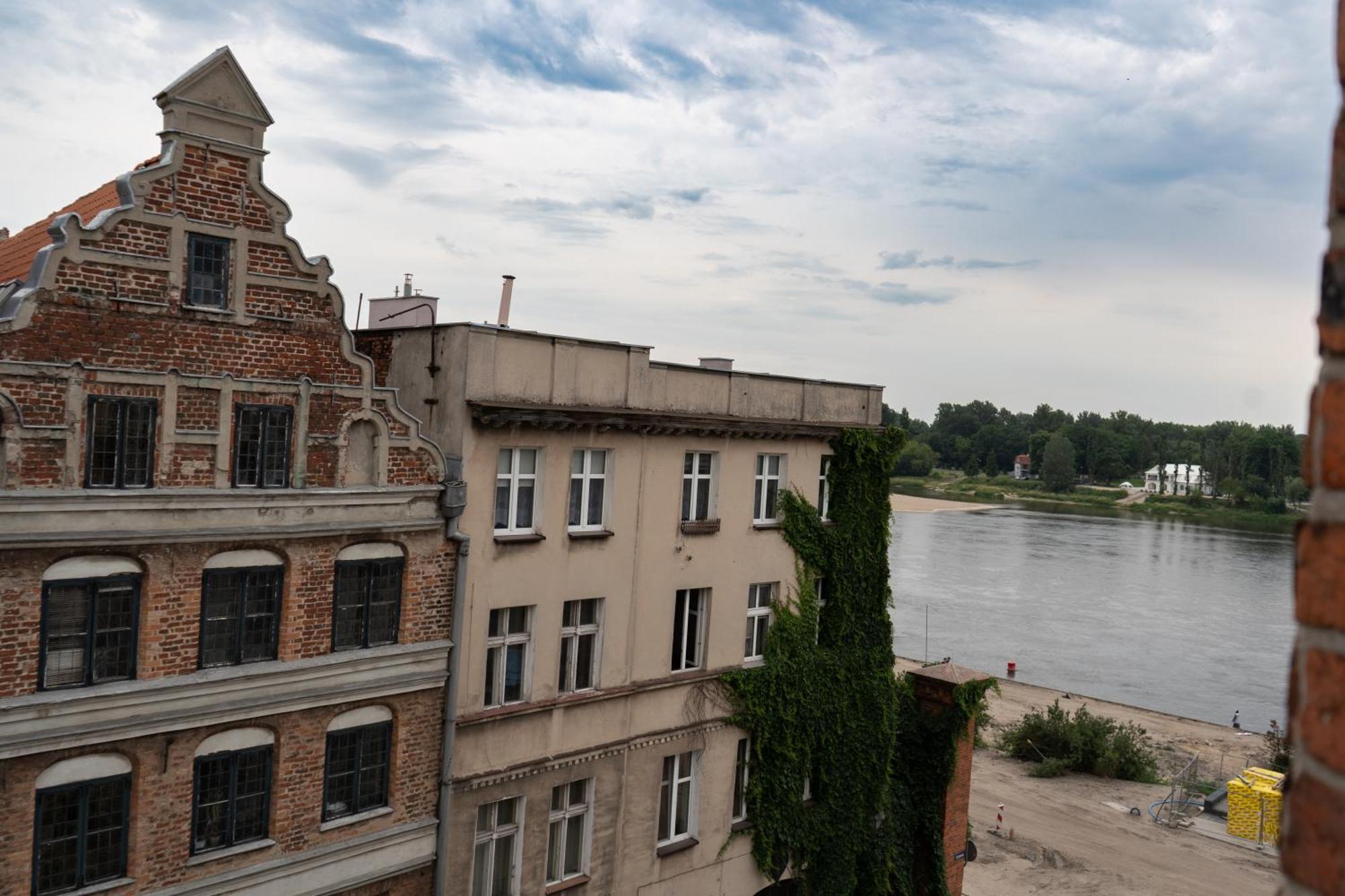 Gotyk Na Dotyk Z Tarasem Na Dachu Daire Stary Toruń Dış mekan fotoğraf